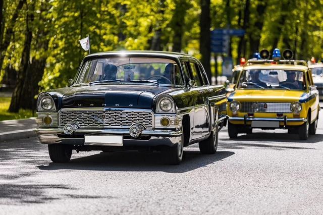 ГАЗ 13 Чайка, 1962 — Москва